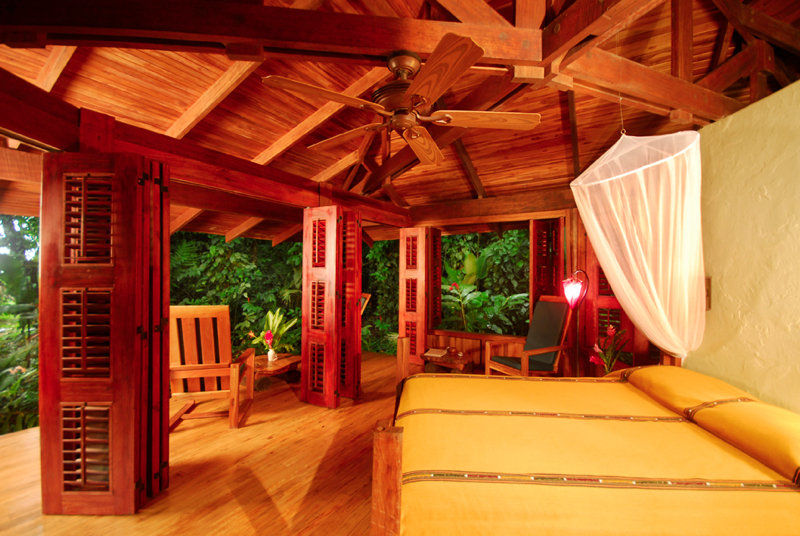 Playa Nicuesa Rainforest Eco Sanctuary Гольфито Экстерьер фото